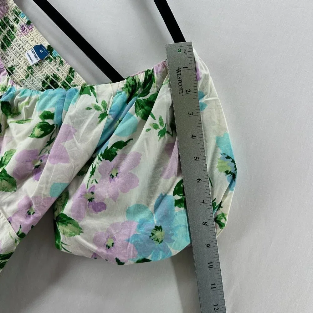 Old Navy Waist Defined V-neck Blouse Womens XS Puff-Sleeve Smocked Floral White